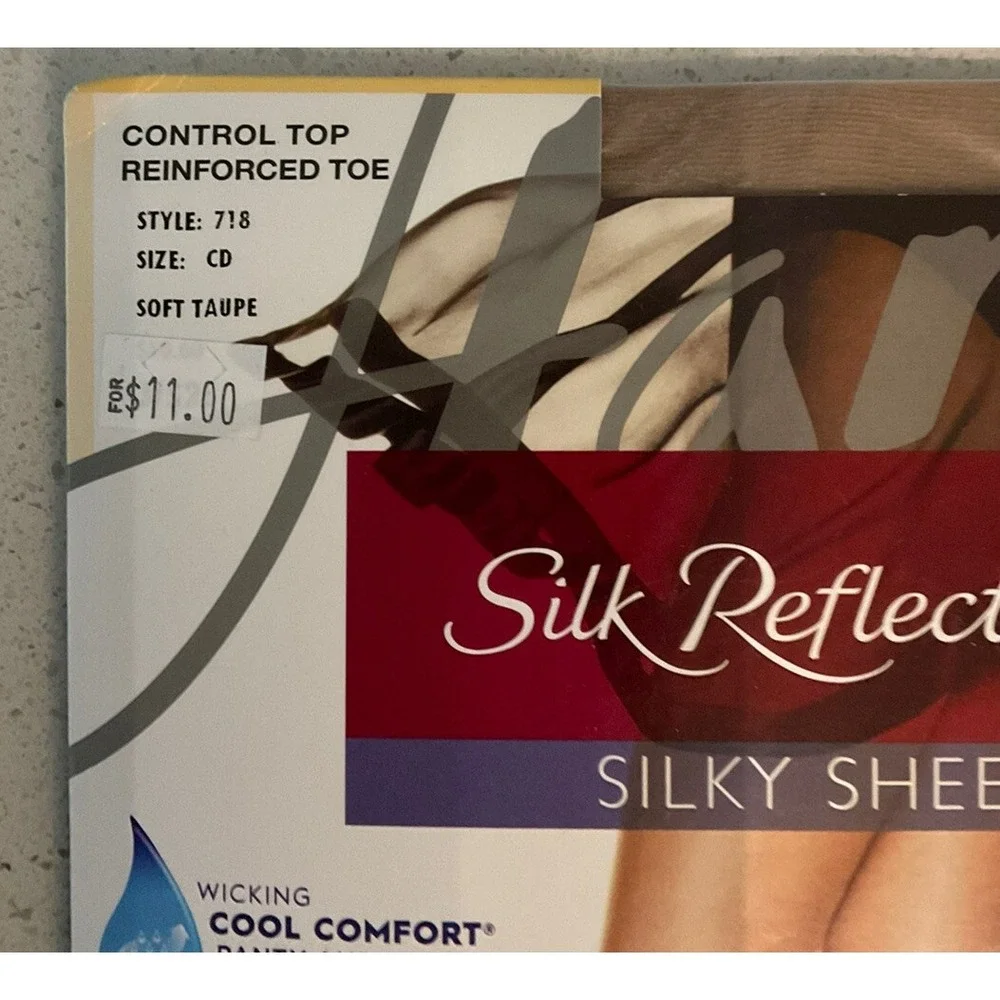 NIP 1 Pair Hanes Silk Reflections Silky Sheer Pantyhose Control Top Sz‎ CD Taupe